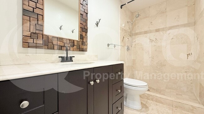 Building Photo - 2607 W San Miguel Ave