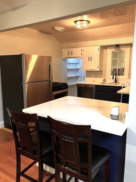 Building Photo - 6550 W Ebinger Dr