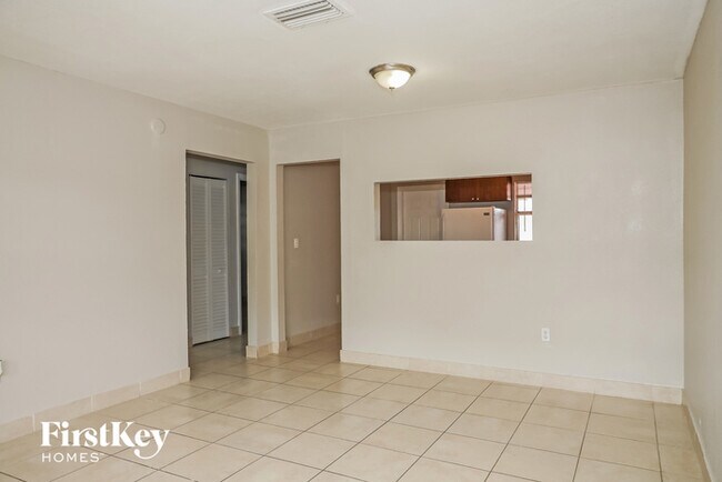 Building Photo - 3453 NW 191st St