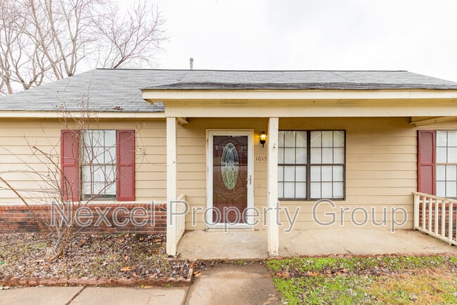 Building Photo - 10152 Yates Dr