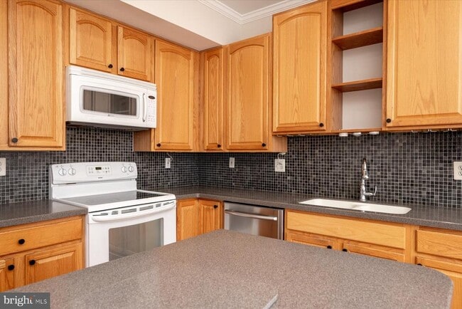 Building Photo - 77 Harbour Heights Dr