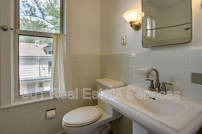 Building Photo - 1234 Vinton Ave