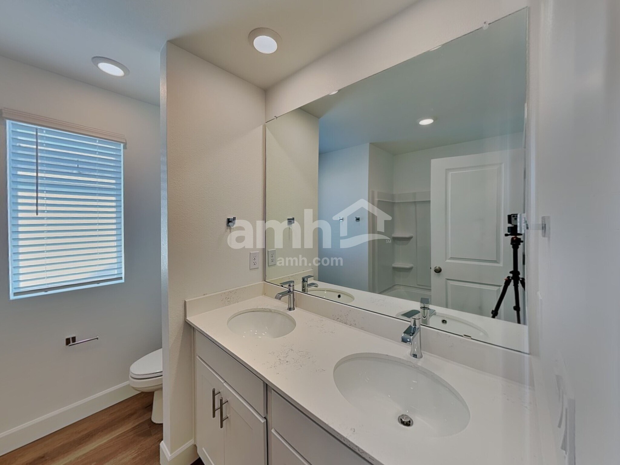 Building Photo - 10087 Abilene St