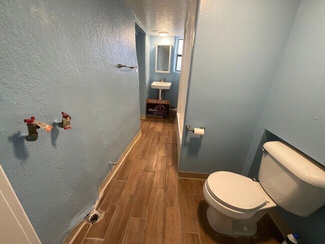 Building Photo - 295 E