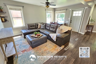 Building Photo - 2911 Hudson Cir