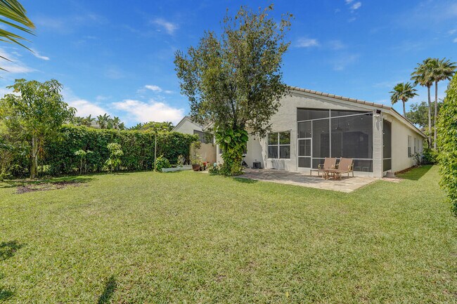 Building Photo - 19084 Skyridge Cir