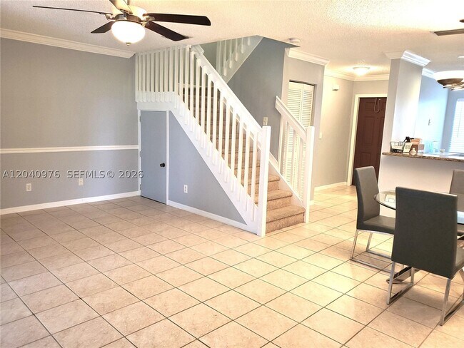 Building Photo - 746 NW 208th Way