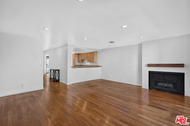 Building Photo - 2519 Kansas Ave