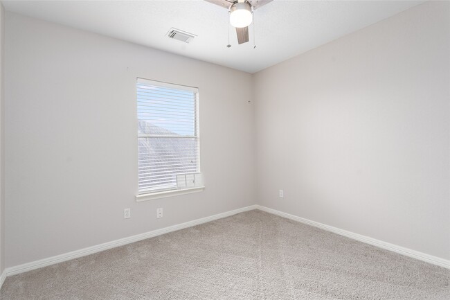 Building Photo - 6142 Bradie Ct