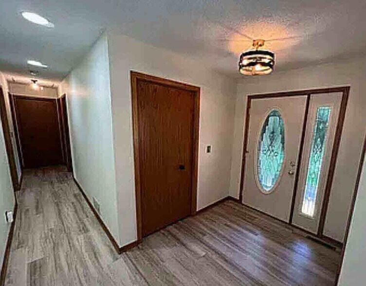 Building Photo - 10540 67th St S