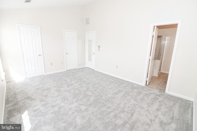 Building Photo - 2506 Weston Ct