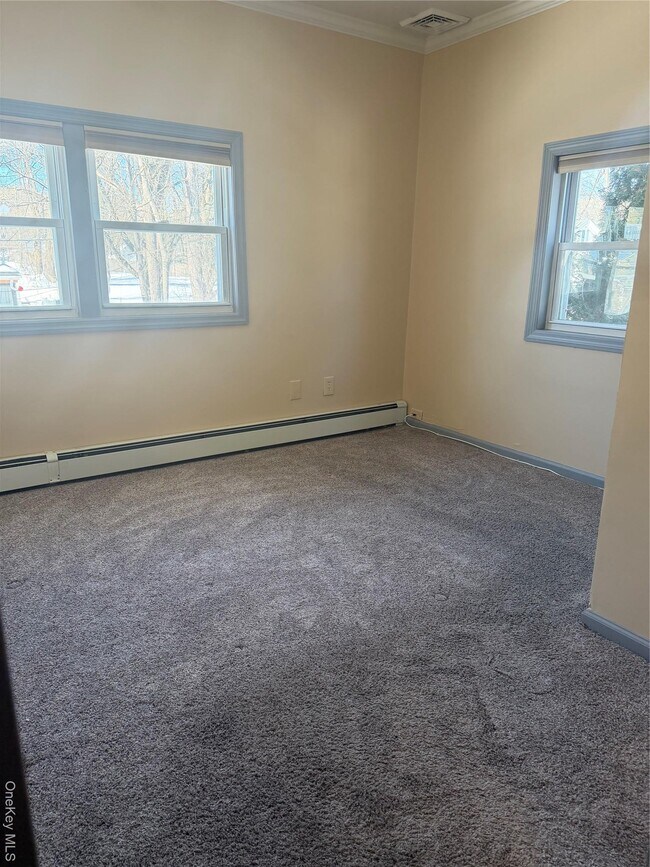 Building Photo - 51 Fallkill Ave