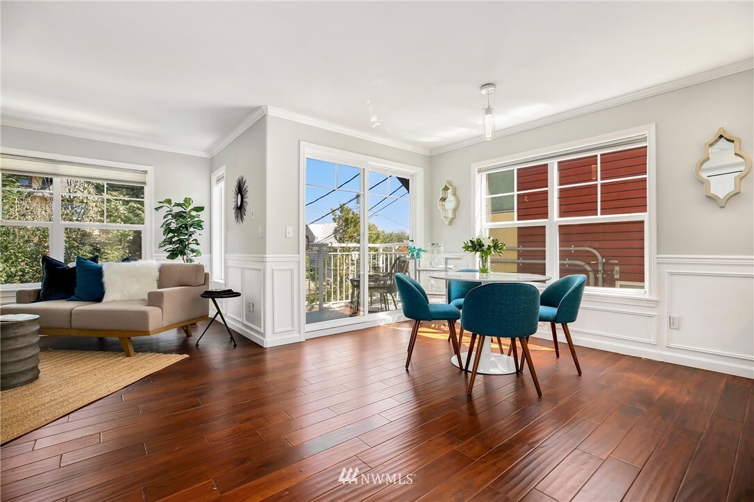 Building Photo - 3619 Phinney Ave N