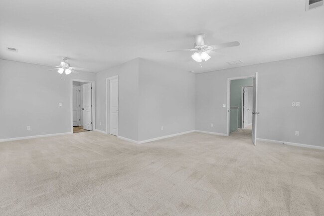 Building Photo - 5-Bedroom Buckhead East Home with Modern Kitchen & Large Fenced Yard