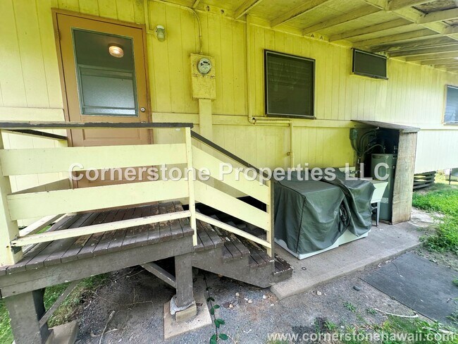 Building Photo - 528 Oneawa St