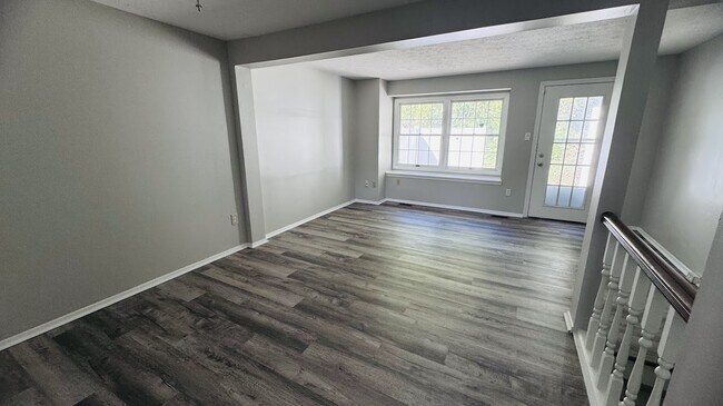 Building Photo - 501 Timberidge Dr