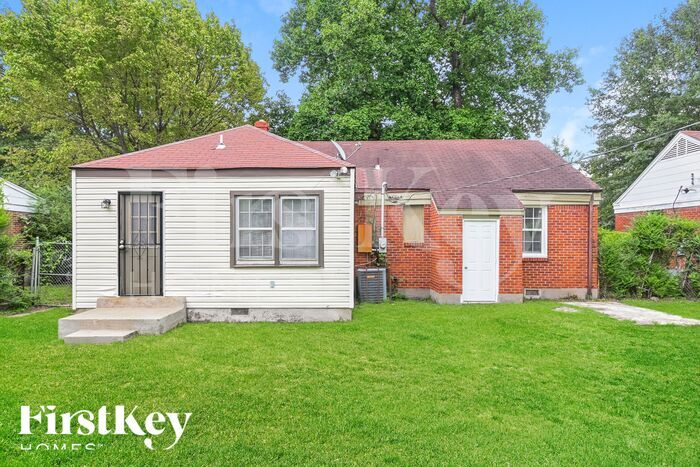 Building Photo - 1493 Fox St