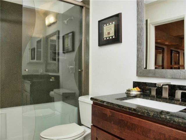 Building Photo - 7122 Wood Hollow Dr