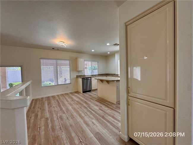 Building Photo - 10921 Calcedonian St