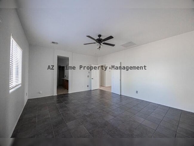 Building Photo - 16966 W Saguaro Ln