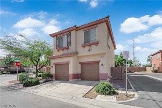 Building Photo - 10573 Allegrini Dr