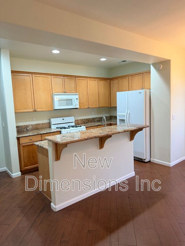 Building Photo - 299 Gramercy Lane