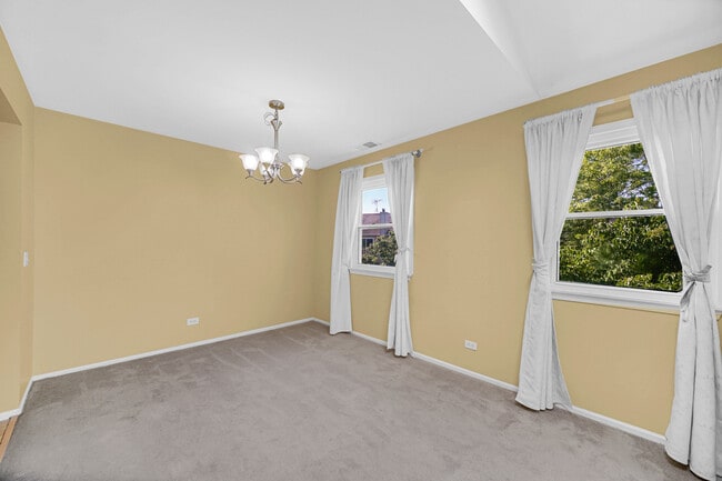 Building Photo - 2403 Mallow Ct