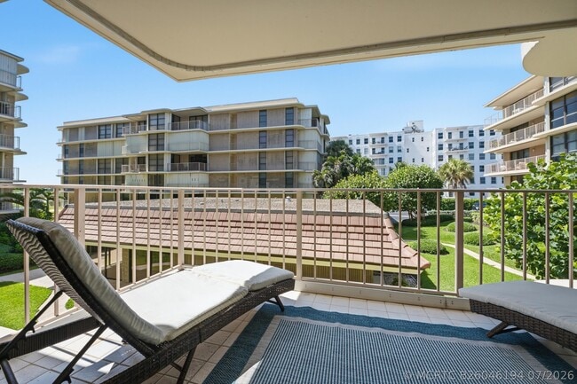 Building Photo - 3200 S Ocean Blvd