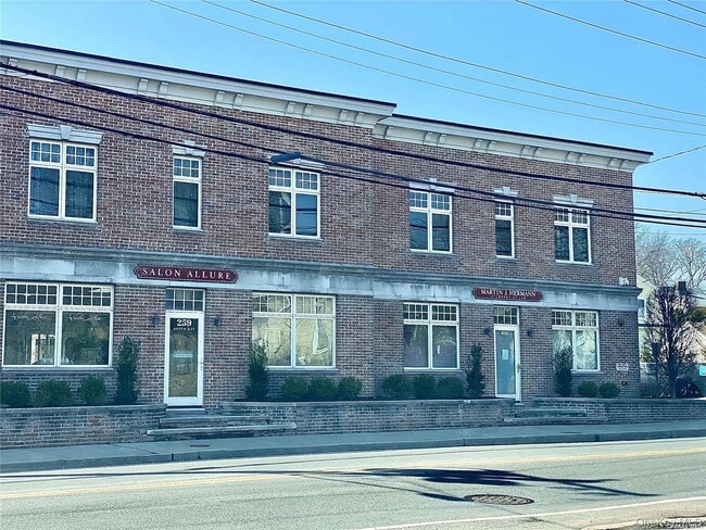 Building Photo - 259 Glen Cove Ave