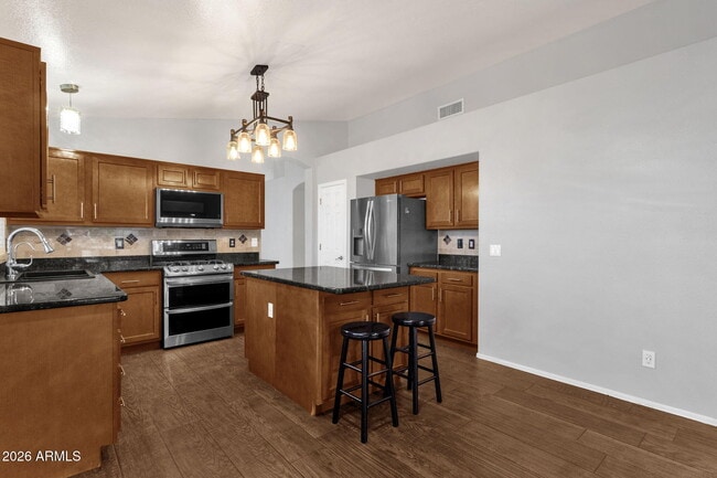 Building Photo - 17424 N 2nd Ave