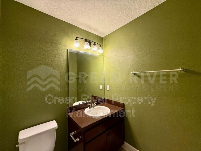 Building Photo - 4019 Cormorant Ln