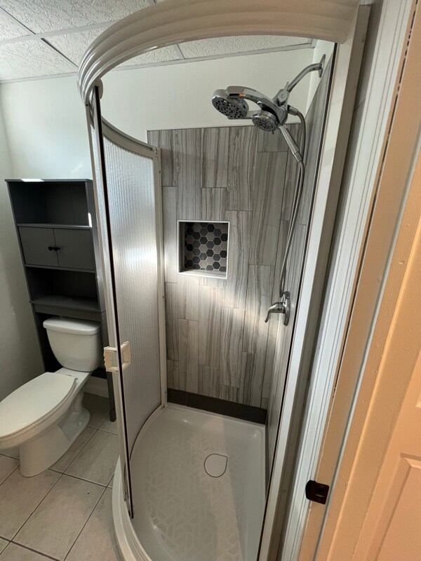 Building Photo - 655 Middle Country Rd