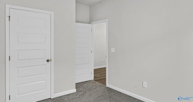 Building Photo - 120 Betty Williams Dr