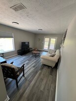 Building Photo - 125 Cumberland Ct