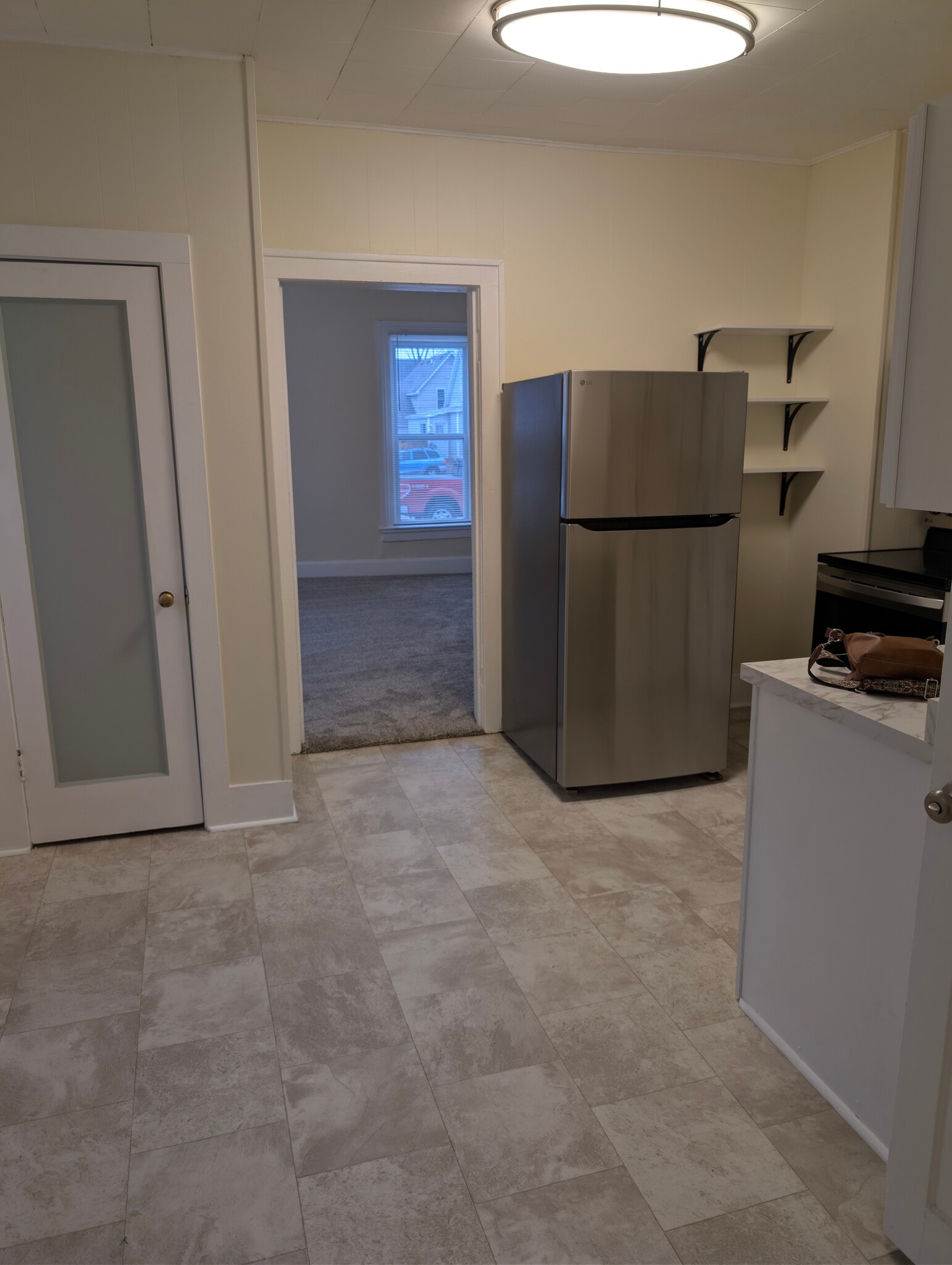 kitchen - 110 N Albee St