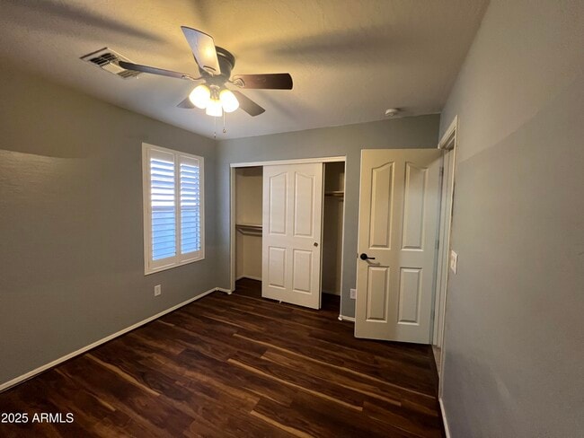 Building Photo - 35282 N Shorthorn Trail