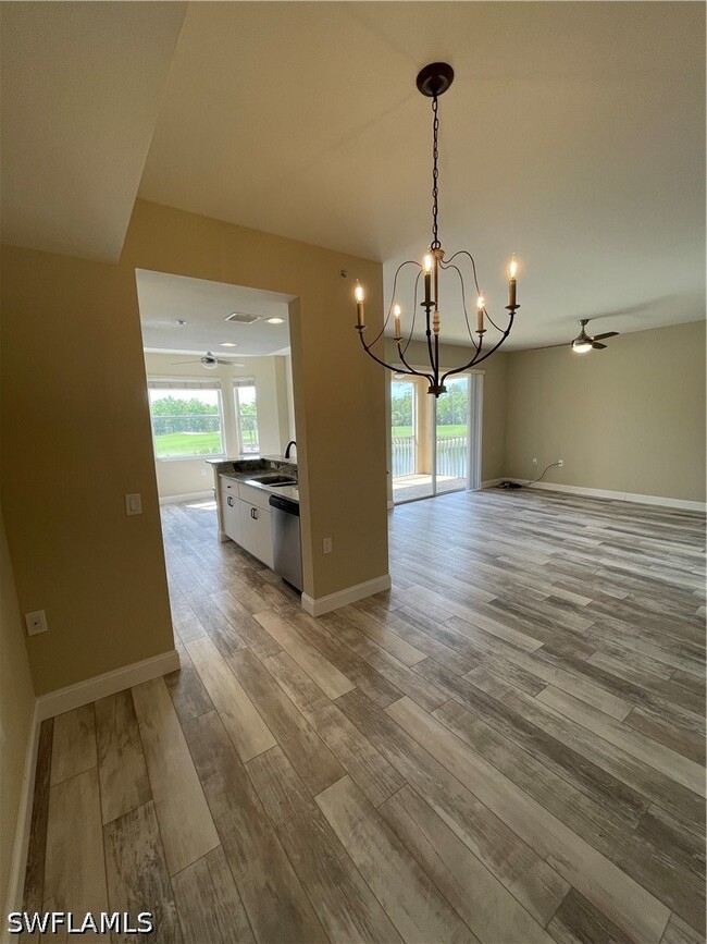 Building Photo - 3780 Sawgrass Way