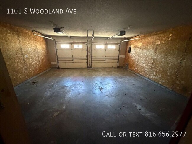 Building Photo - 1101 S Woodland Ave