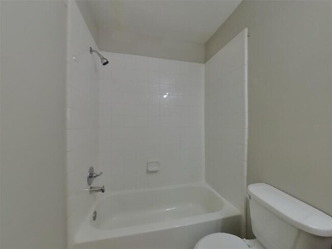 Building Photo - 6823 Highwind Bend Ln