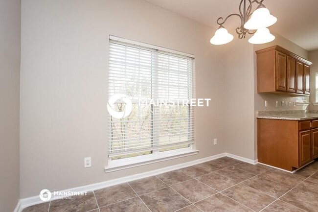 Building Photo - 2745 Trellis Oaks Dr SW