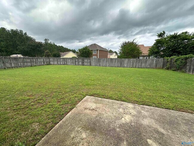 Building Photo - 102 Sandpiper Ct