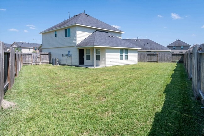 Building Photo - 2403 Sailors Way