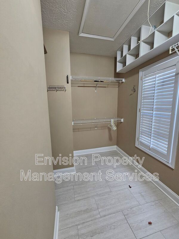 Building Photo - 192 Ashley Dr