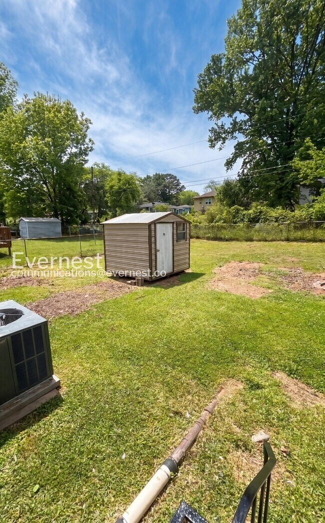 Building Photo - 516 Athens Ct