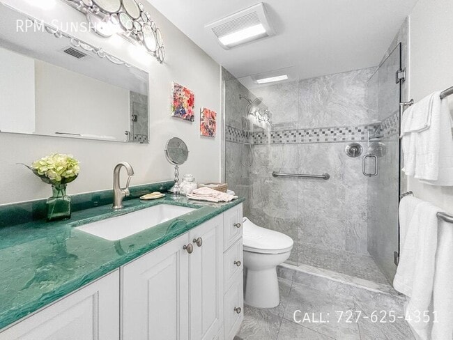 Building Photo - 17580 Gulf Blvd