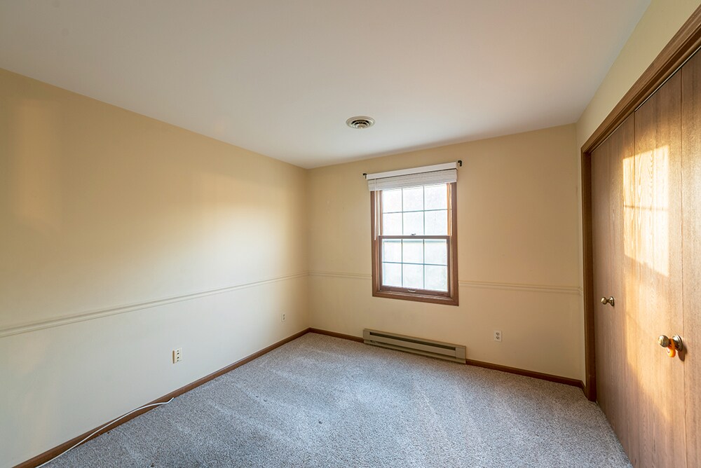 Building Photo - 6920 Mariner Dr