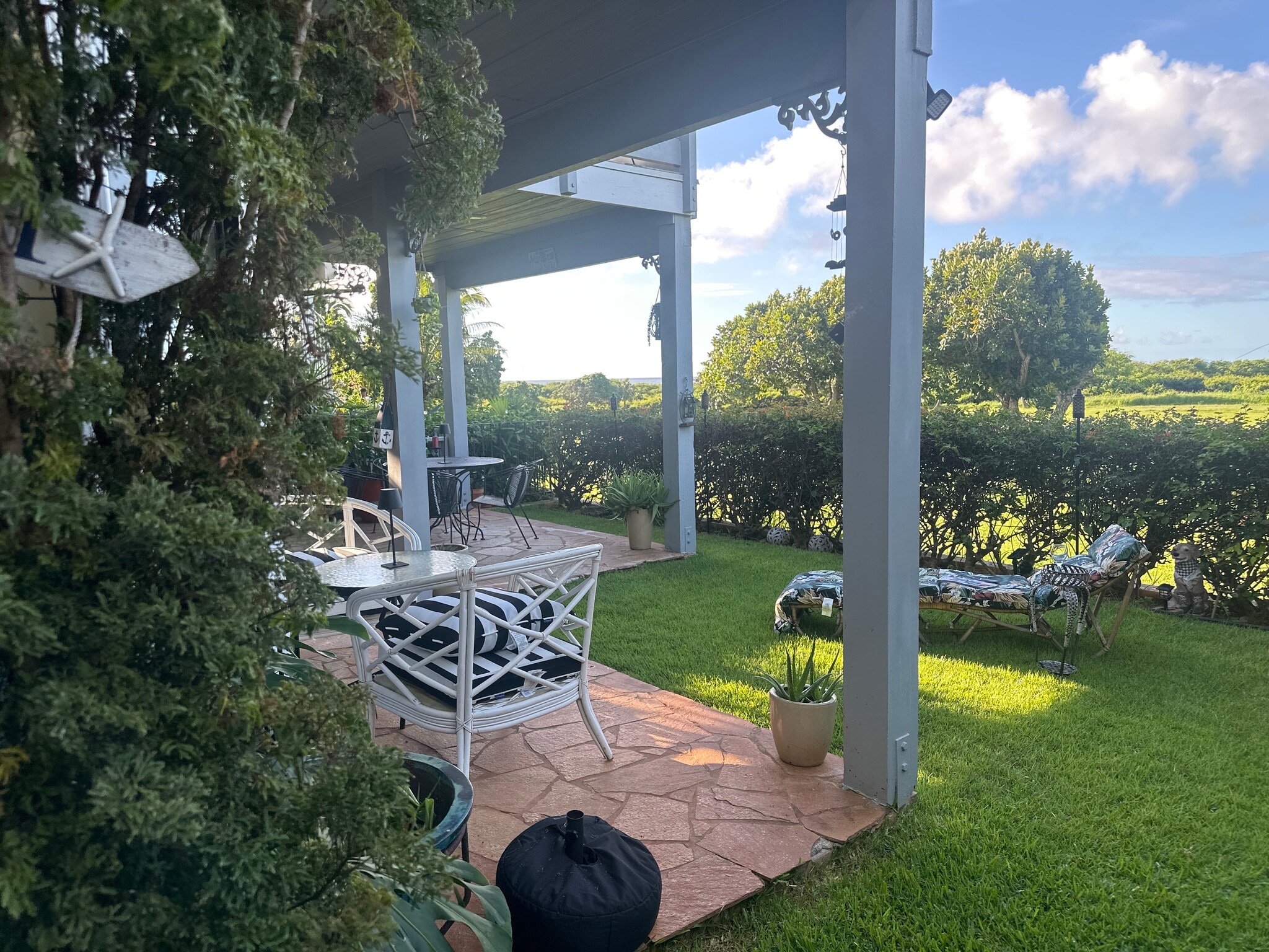 Building Photo - 310 Kipukai Pl