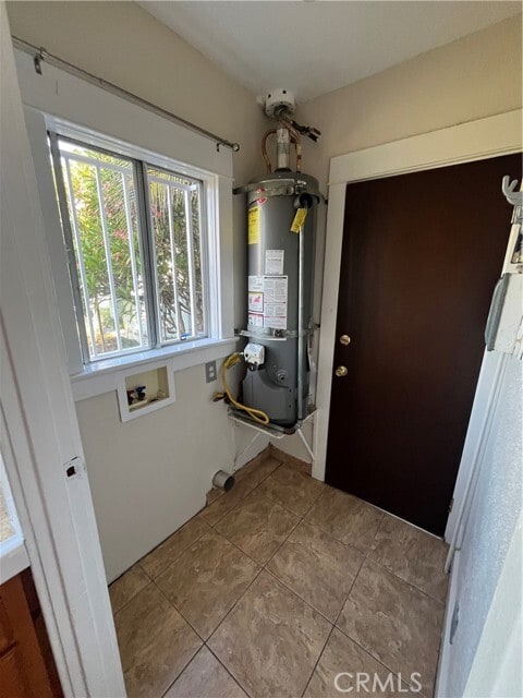 Building Photo - 1355 W 49th St