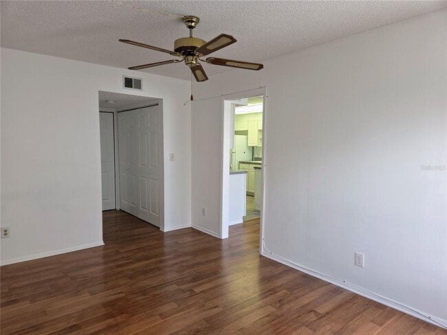 Building Photo - 5080 Locust St NE