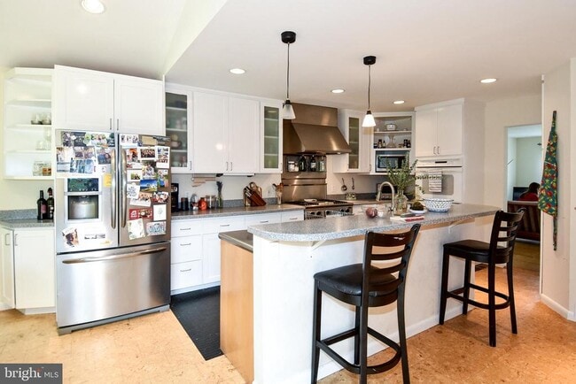 Building Photo - 6246 22nd Rd N